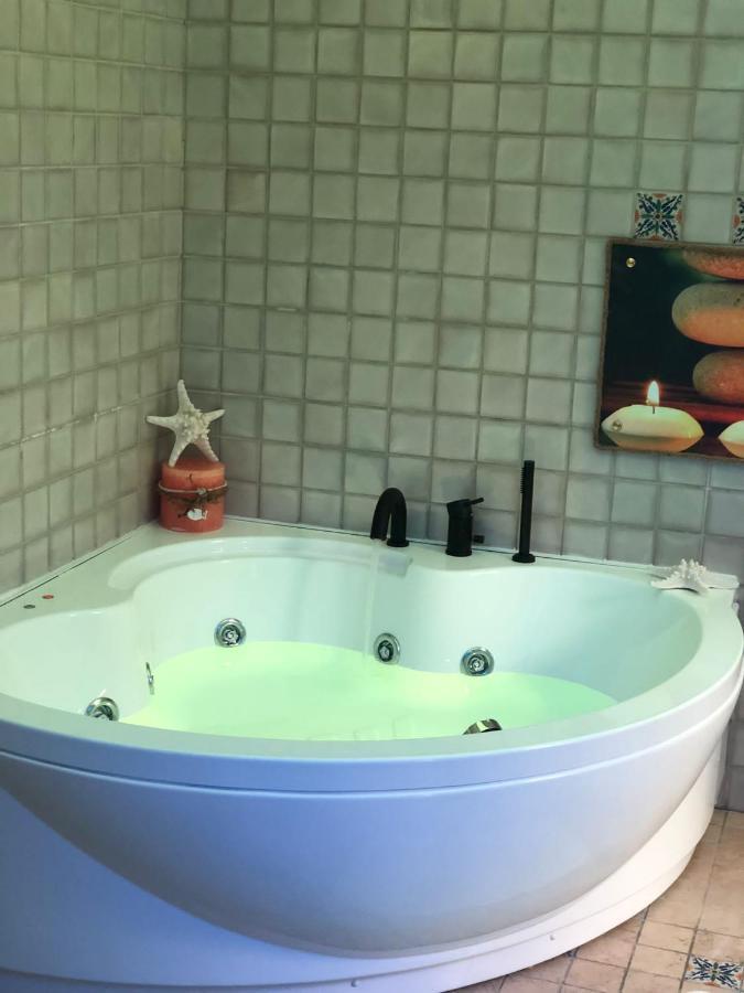 Bed and Breakfast N&M Dimora Carrieri Luxury Monopoli Exteriér fotografie